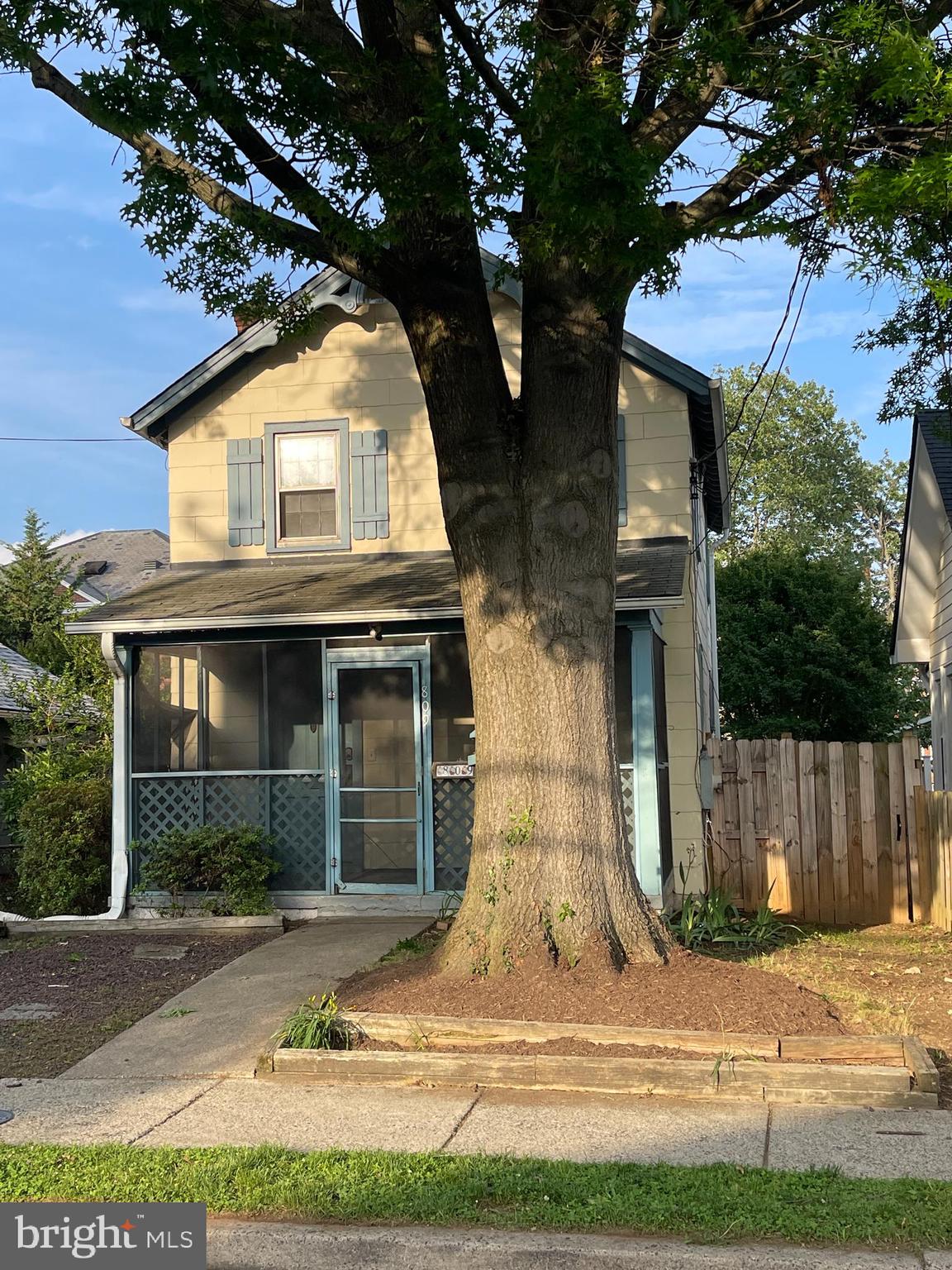 LYON PARK - Residential