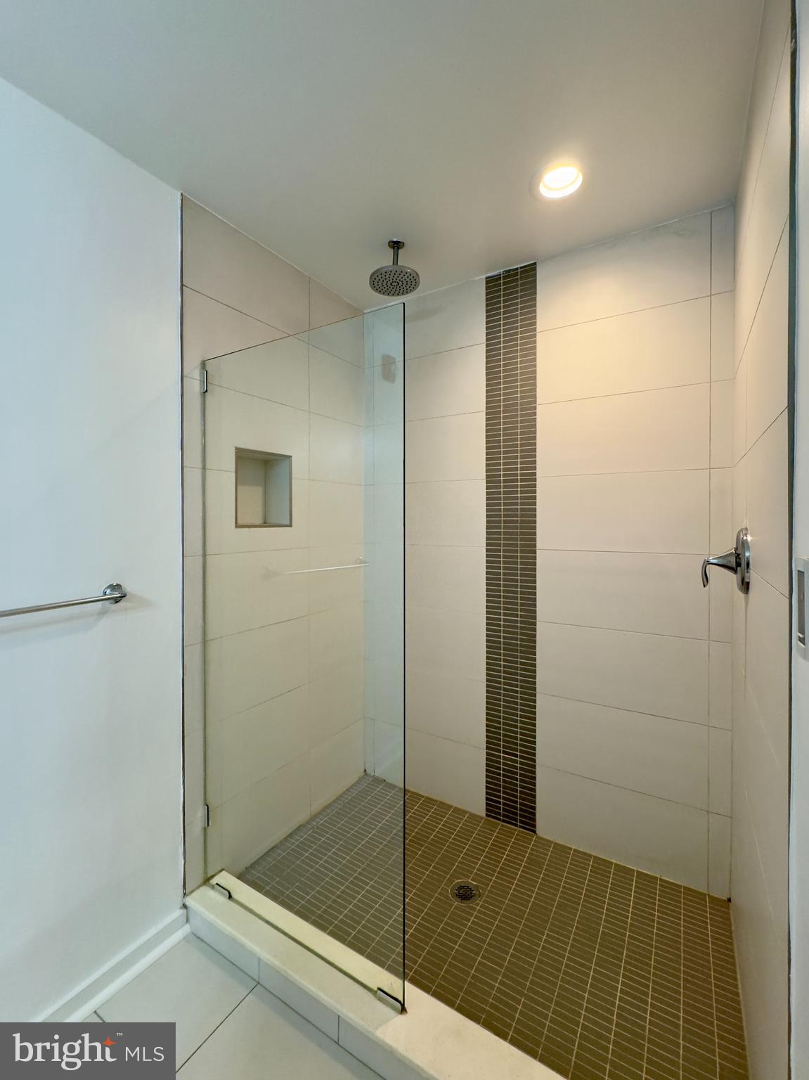 RIDGELY'S DELIGHT - Residential Lease