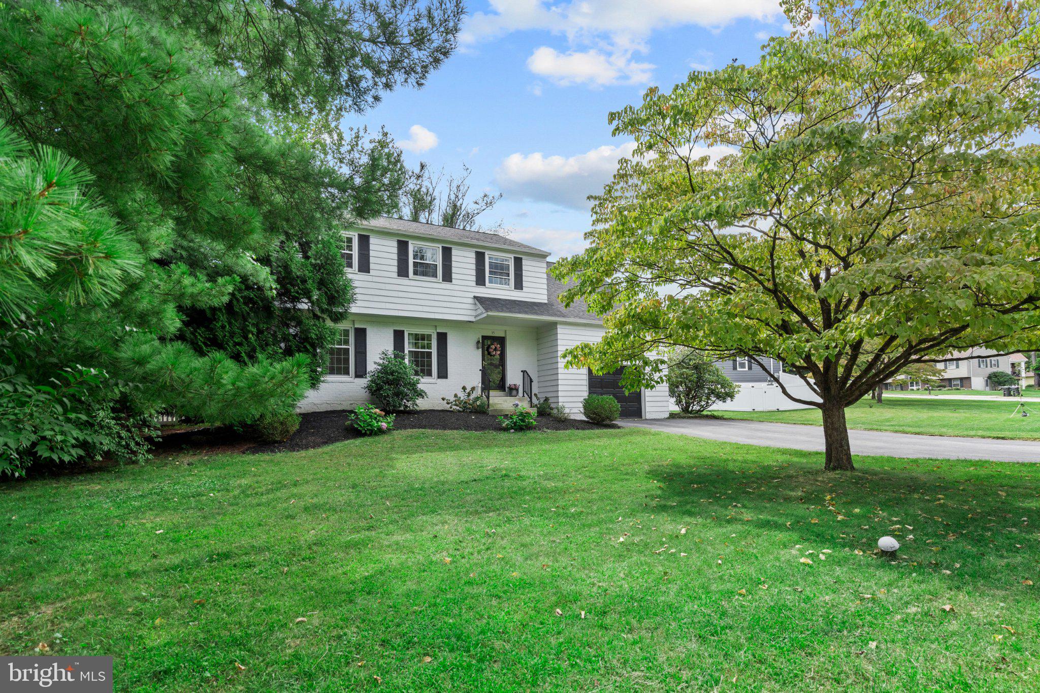 15 MARSHALL CIRCLE