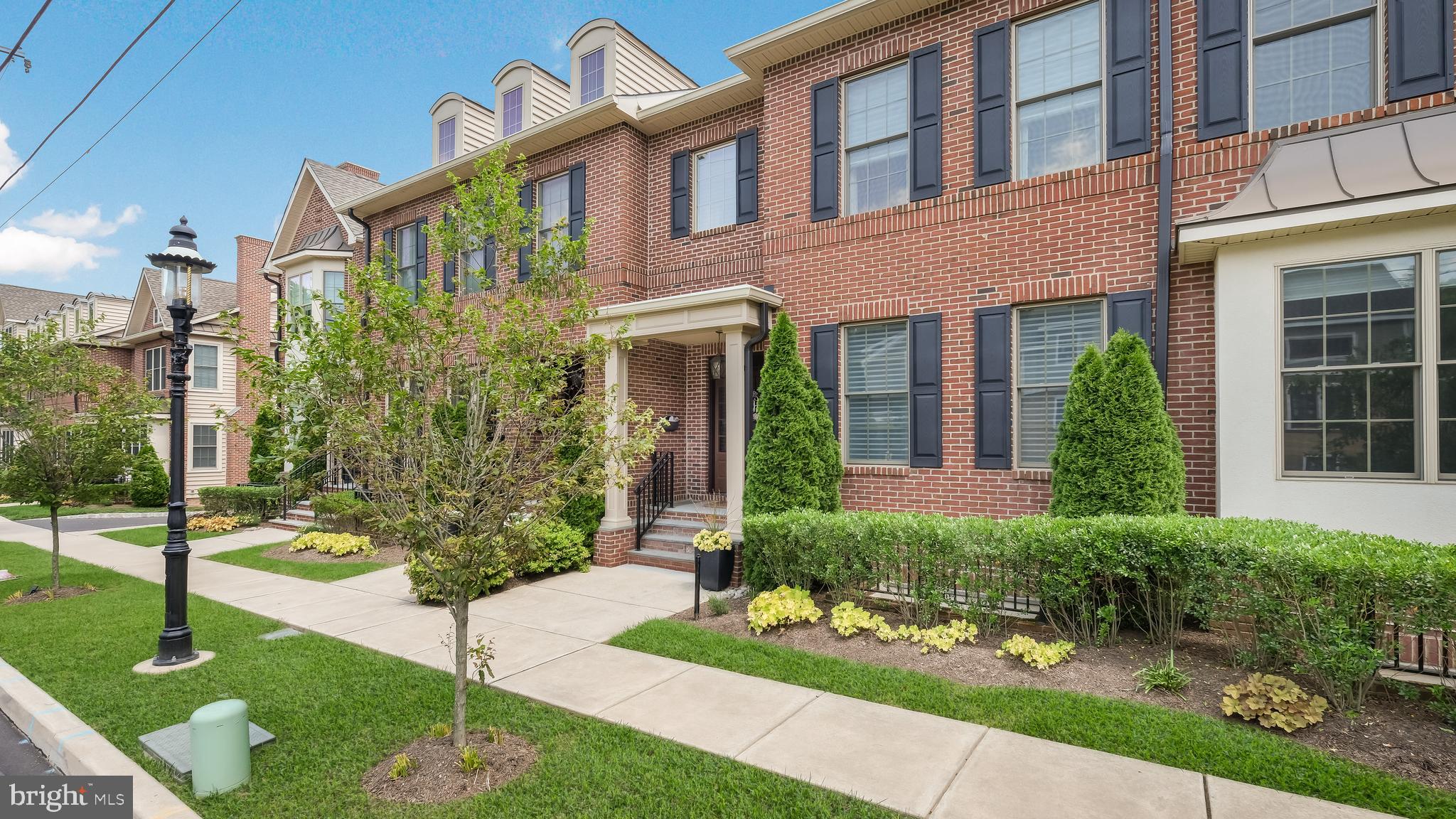 DOYLESTOWN BORO - Residential