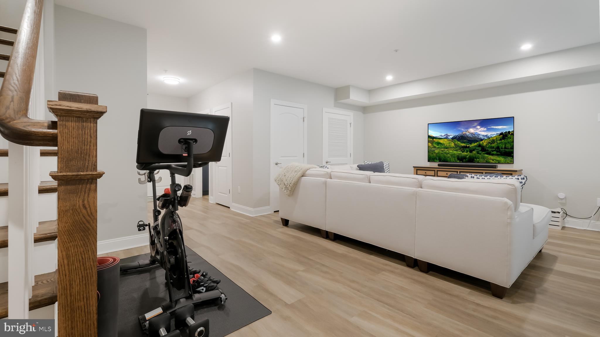 DOYLESTOWN BORO - Residential