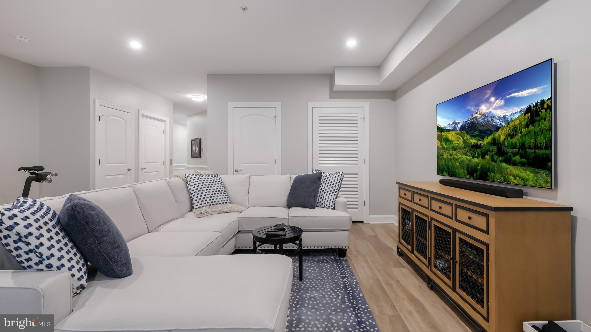 DOYLESTOWN BORO - Residential