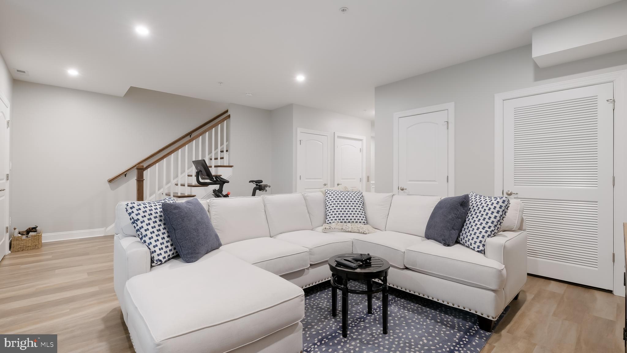 DOYLESTOWN BORO - Residential