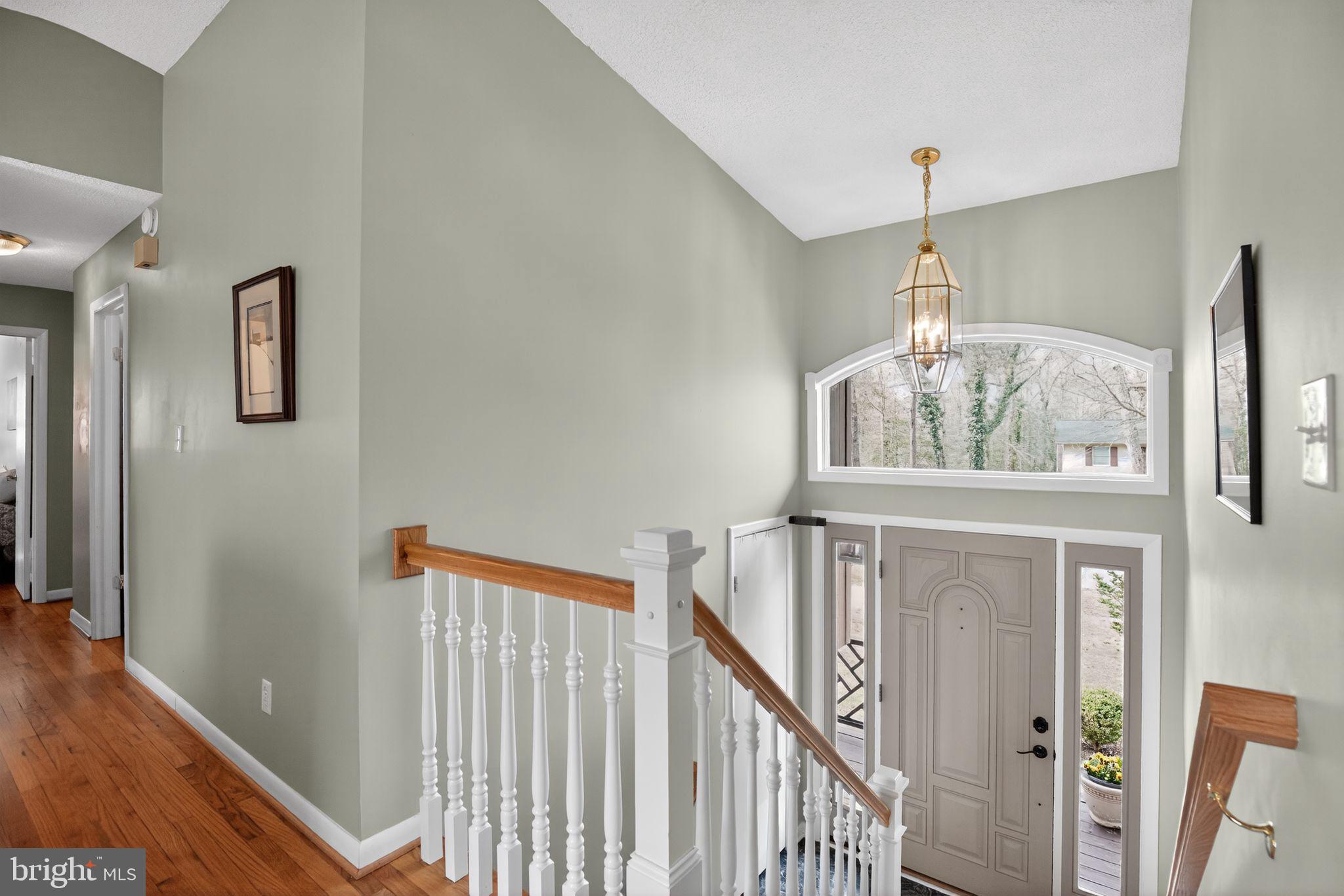 BRETON BAY ESTATES - Residential