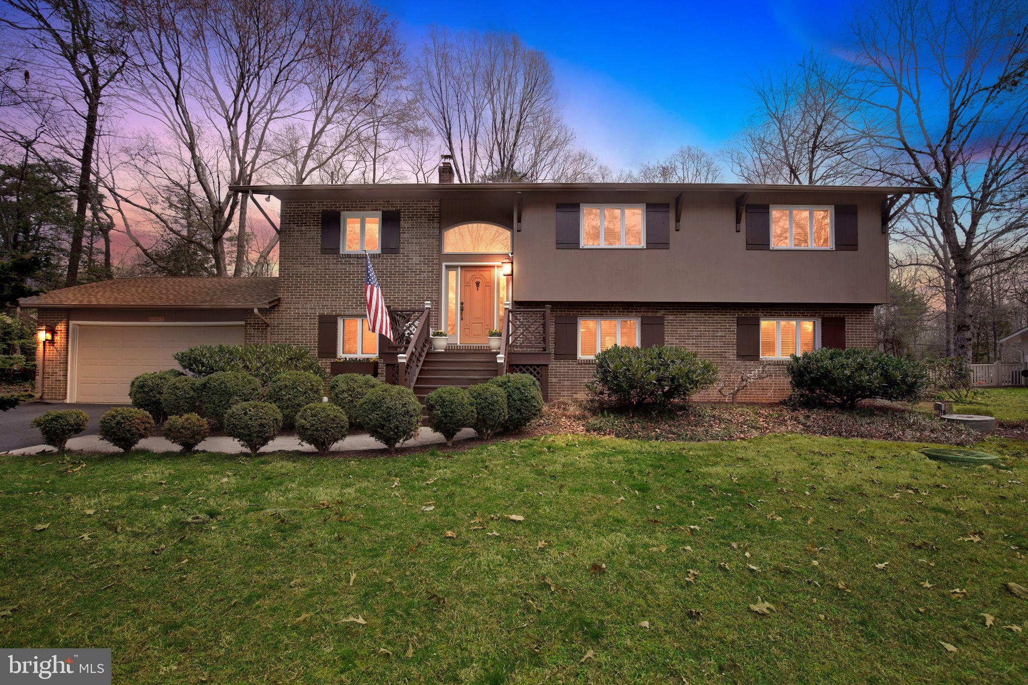 BRETON BAY ESTATES - Residential