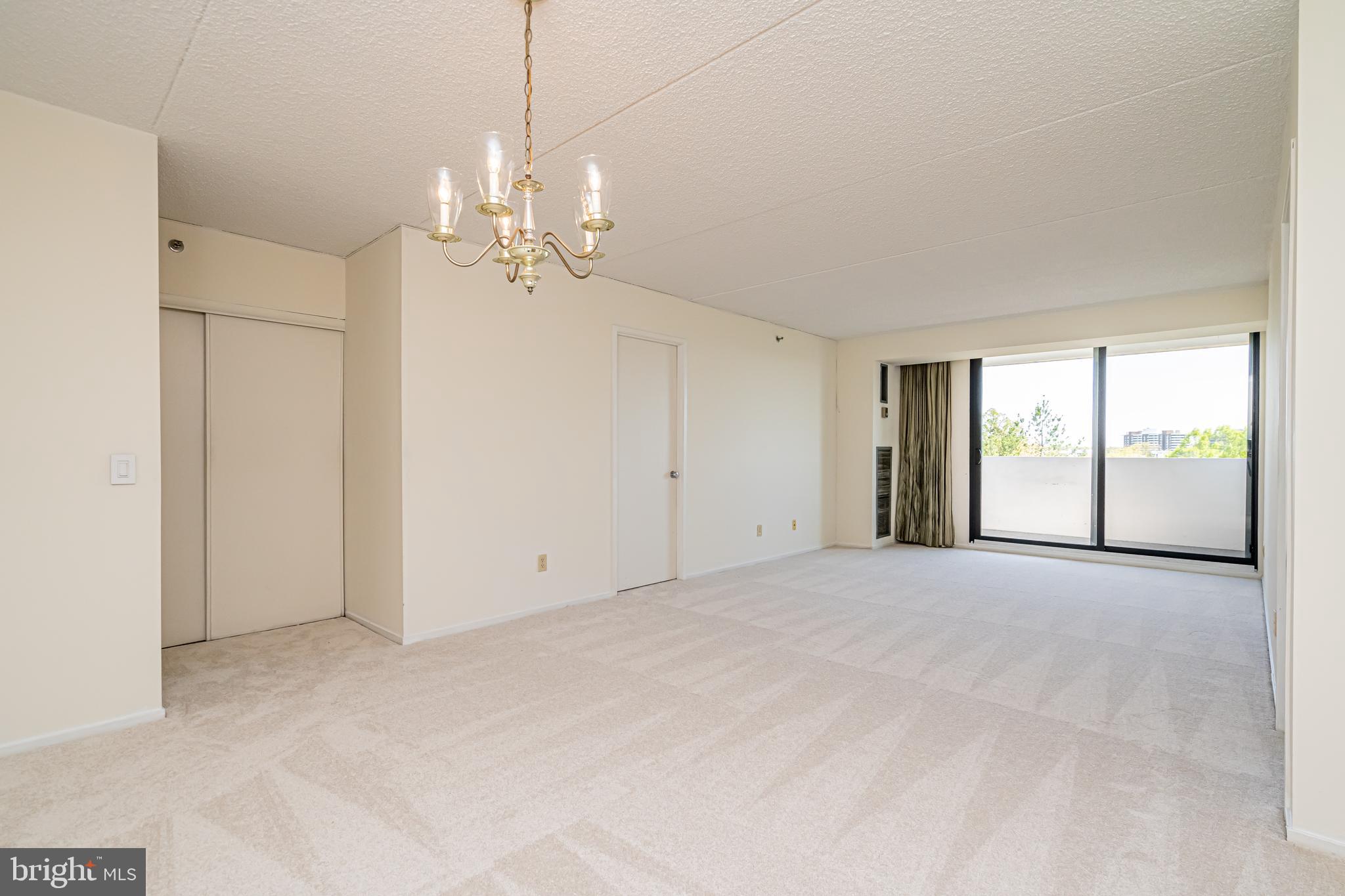 HIGHPOINTE - Residential