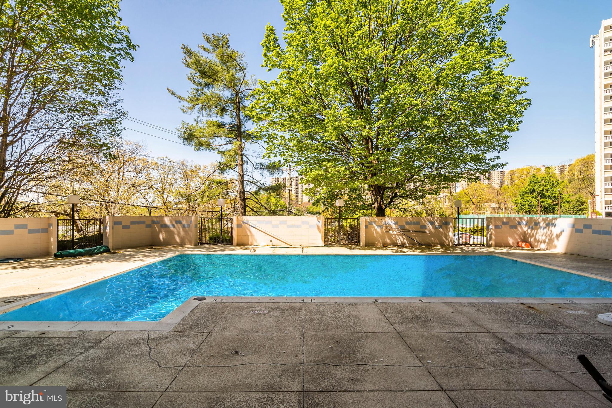 HIGHPOINTE - Residential