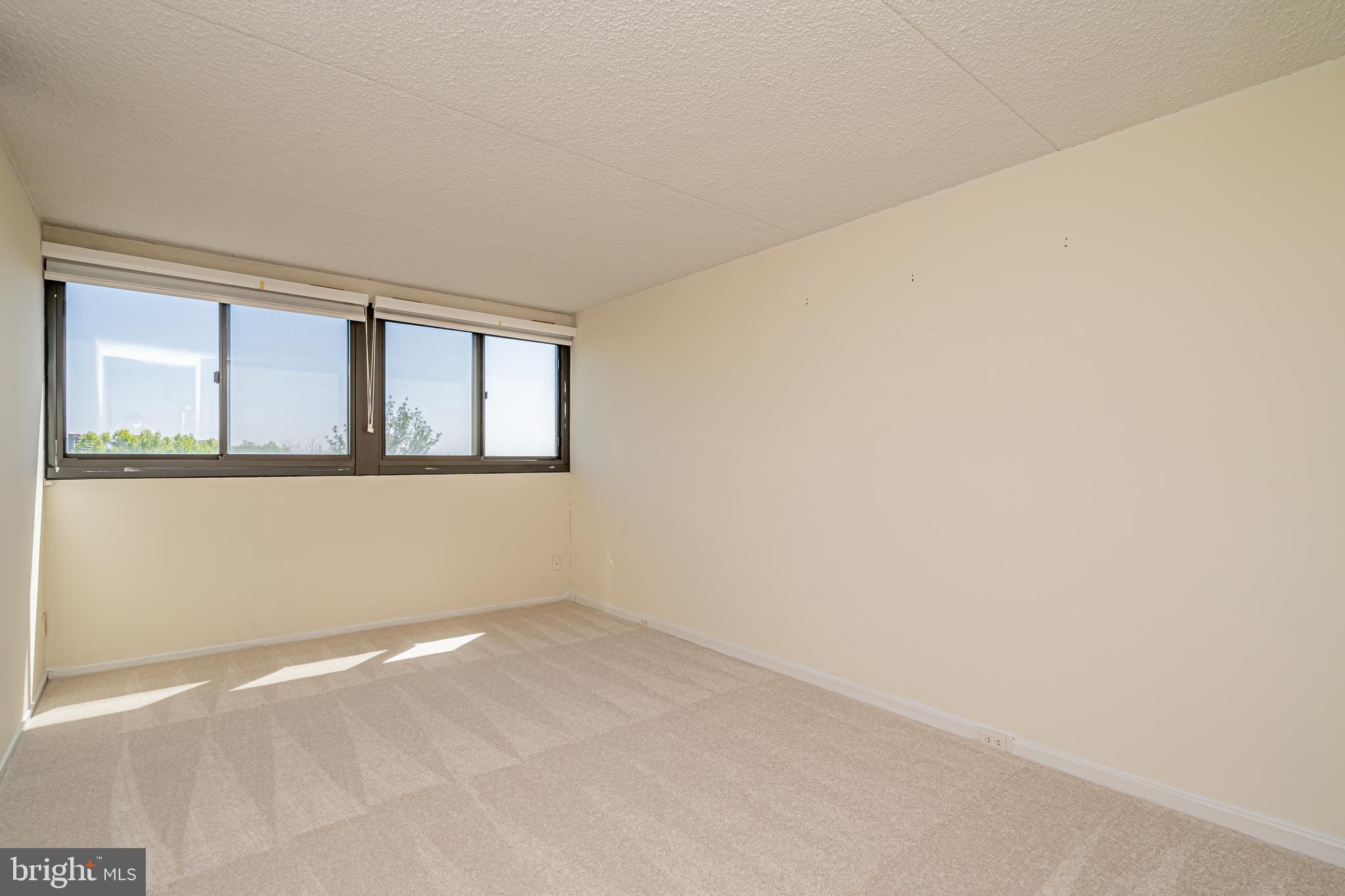 HIGHPOINTE - Residential