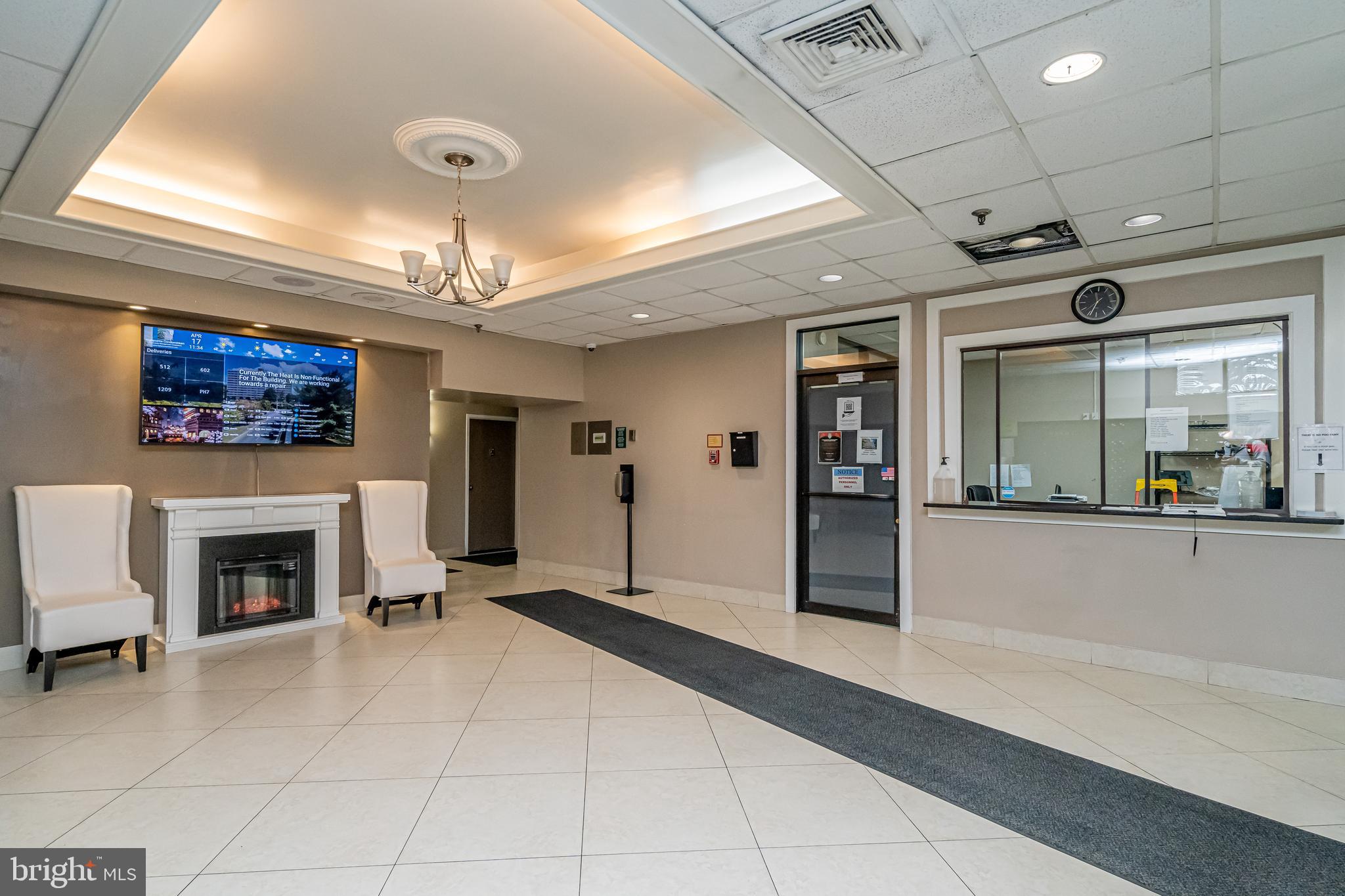 HIGHPOINTE - Residential