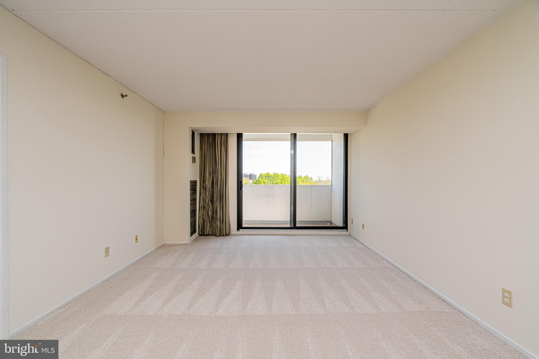 HIGHPOINTE - Residential