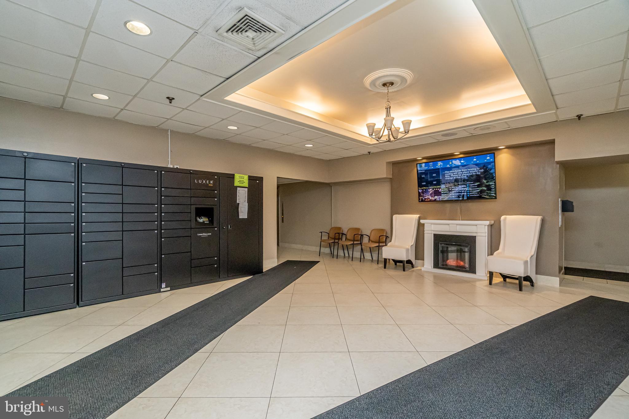 HIGHPOINTE - Residential