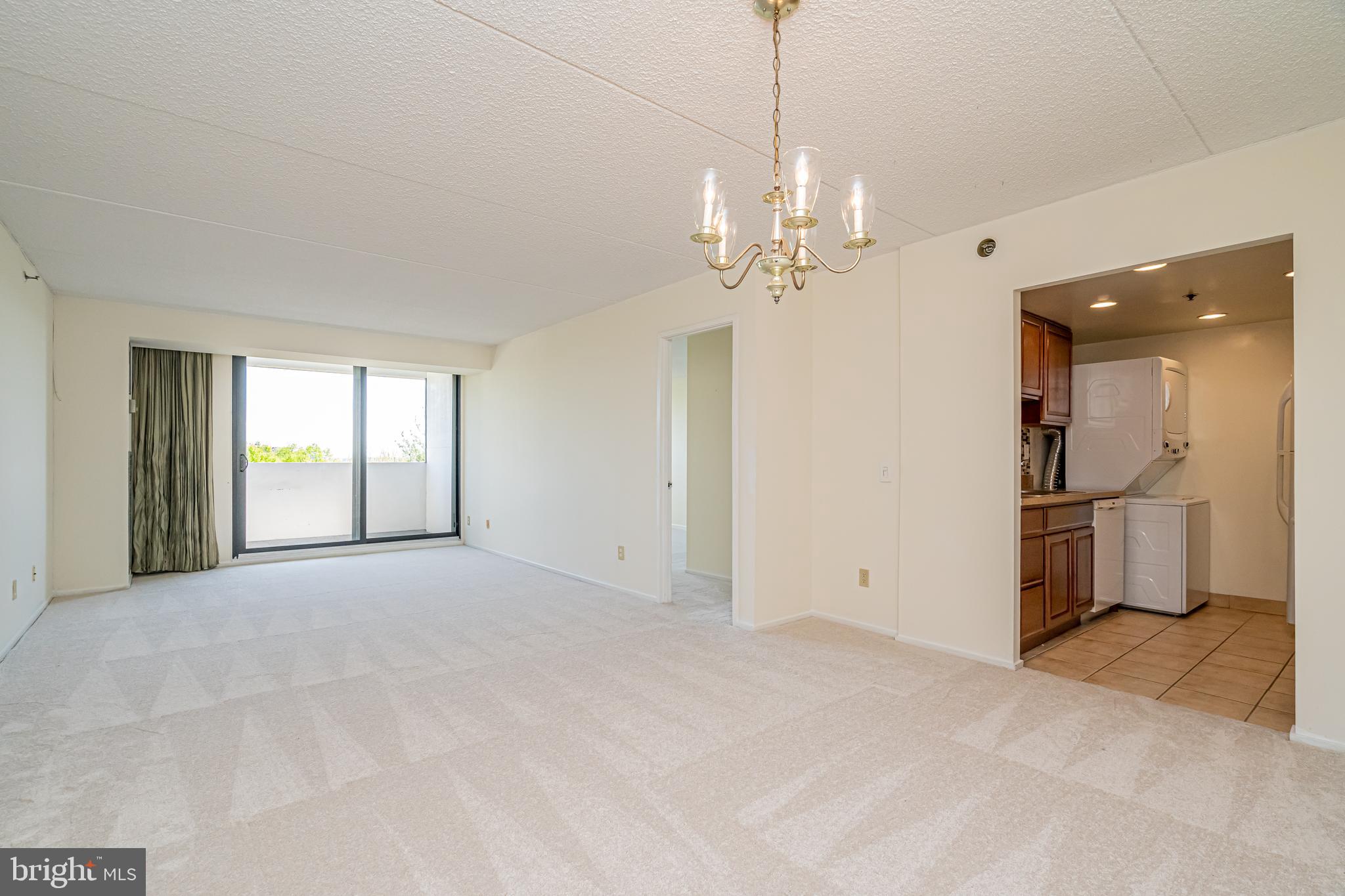 HIGHPOINTE - Residential