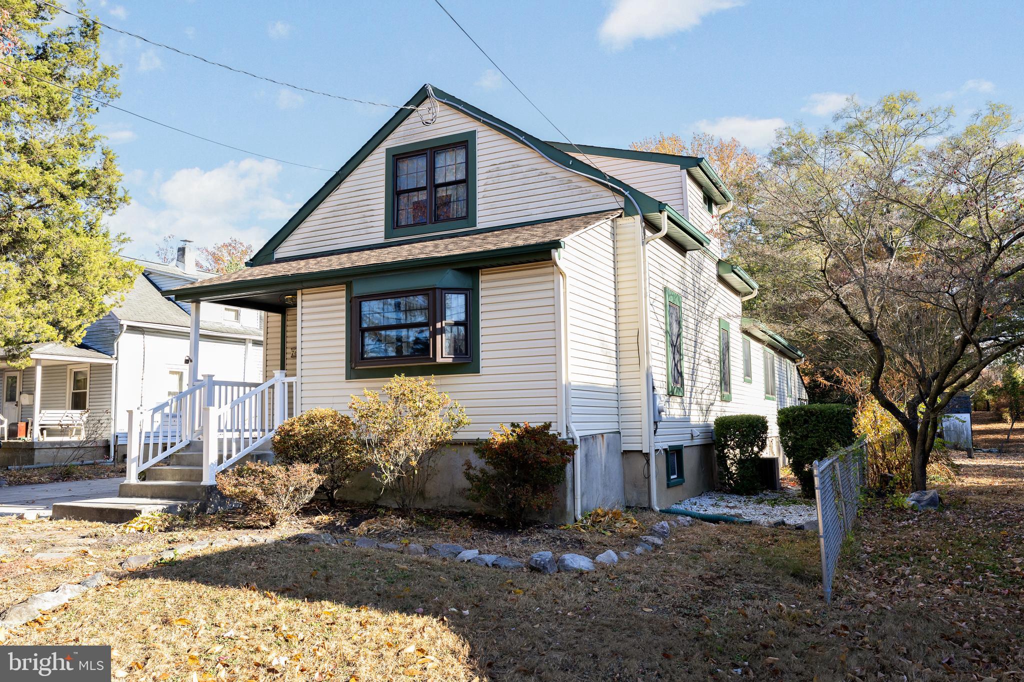 760 HIGHLAND