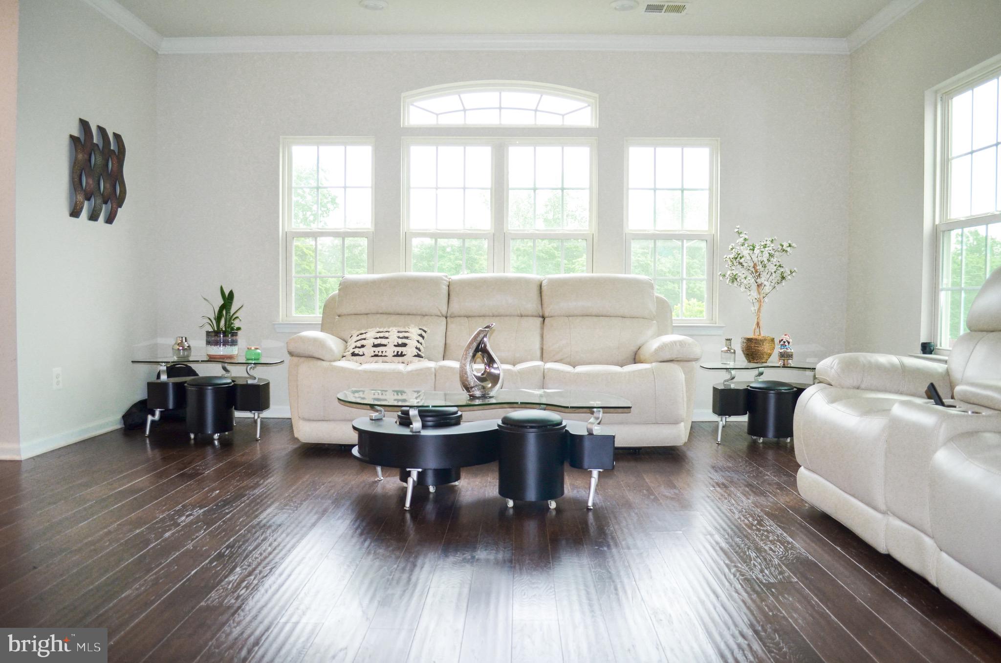 BRIARWOOD - Residential