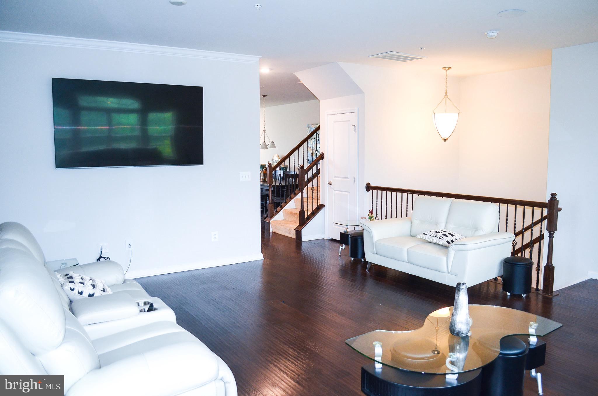 BRIARWOOD - Residential