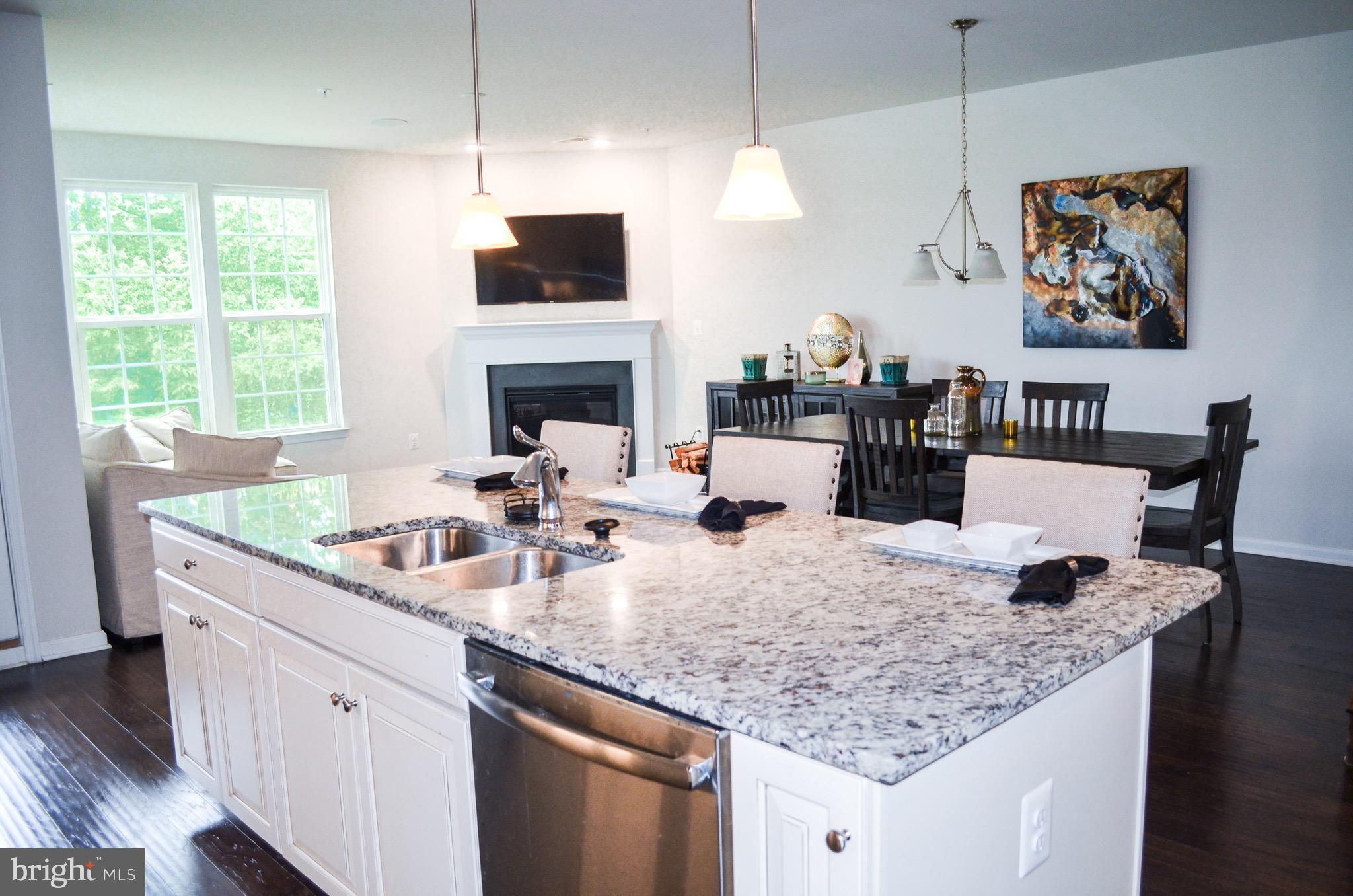 BRIARWOOD - Residential