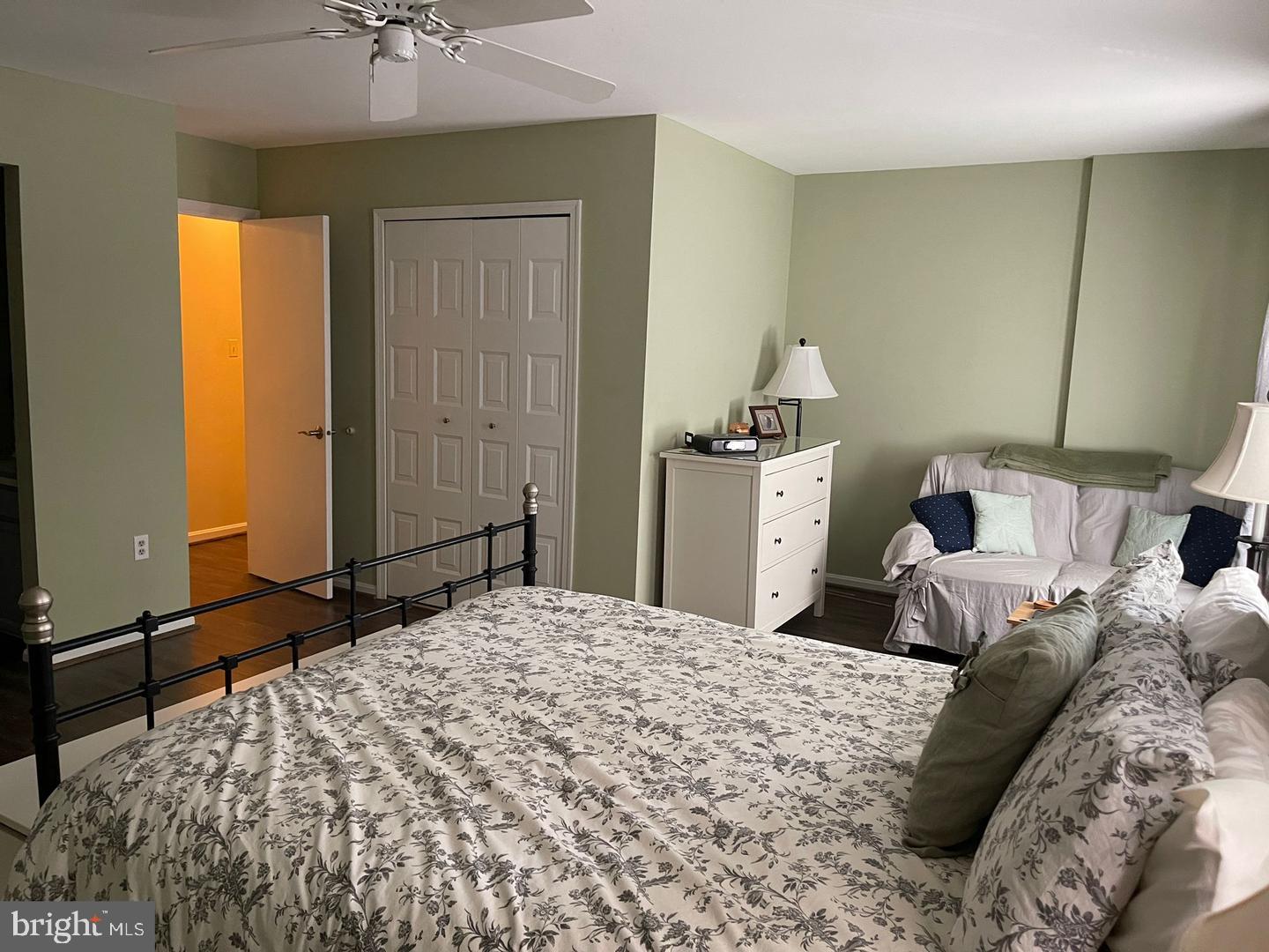 RESTON - Residential Lease