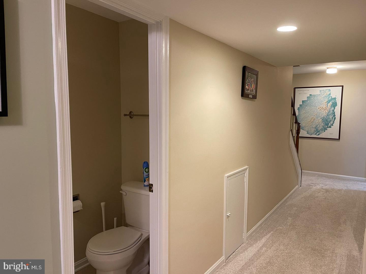 RESTON - Residential Lease