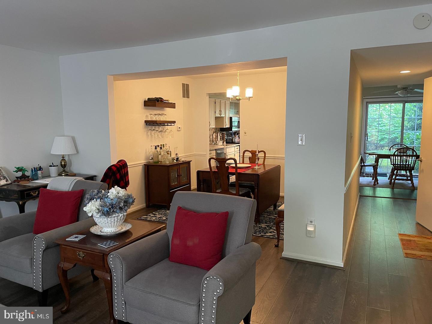 RESTON - Residential Lease