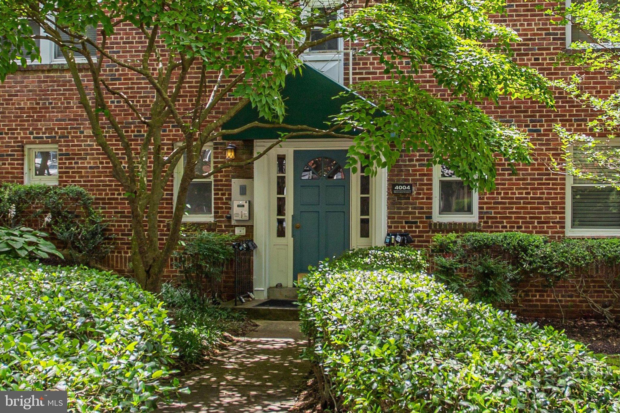 4004 BEECHER STREET NW 304