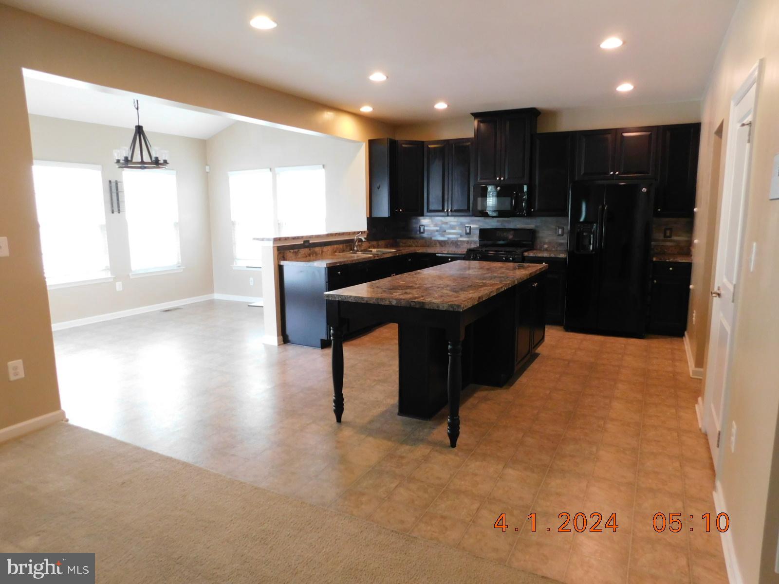 THREE FLAGS OF CULPEPER - Residential Lease