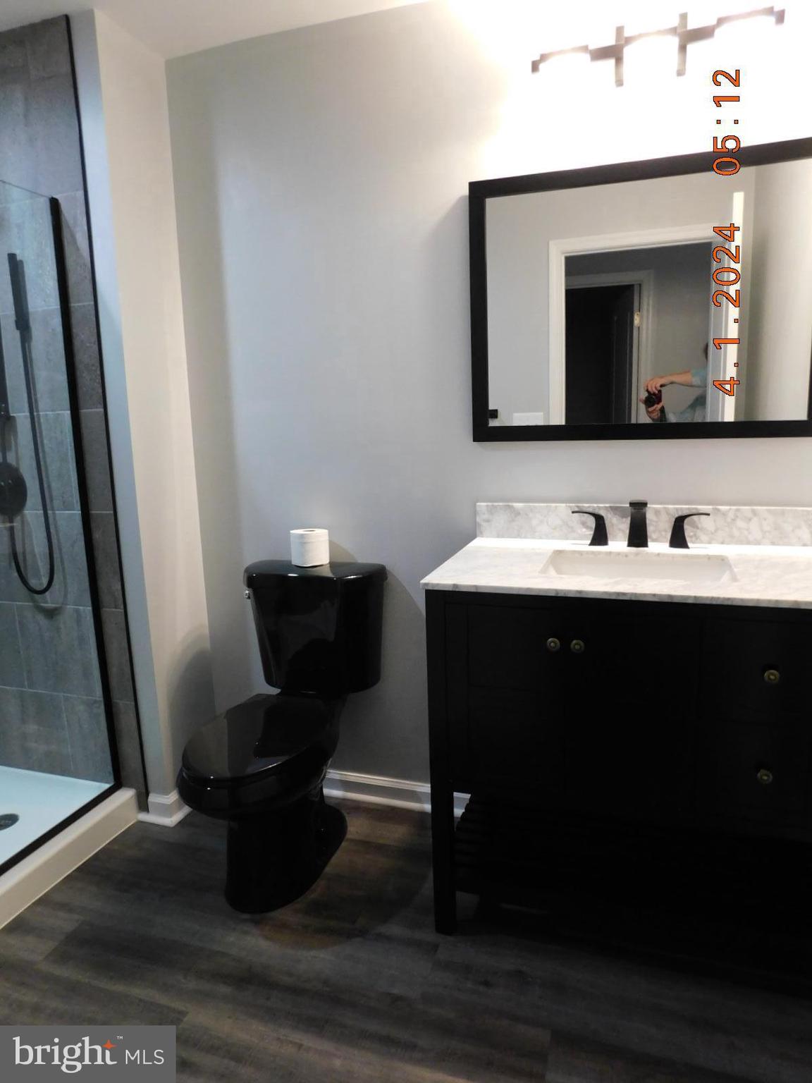 THREE FLAGS OF CULPEPER - Residential Lease