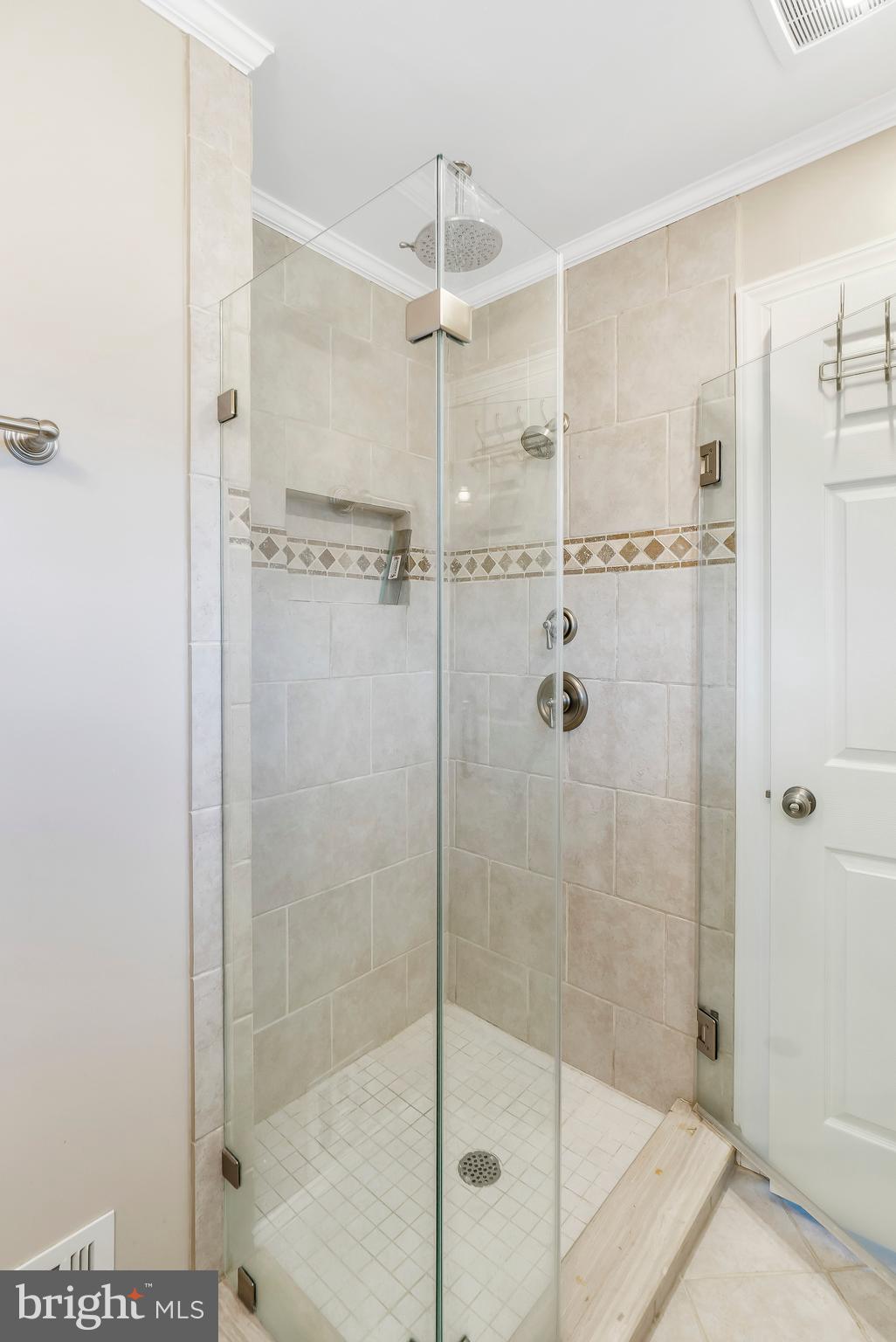 PINE VALLEY - Residential