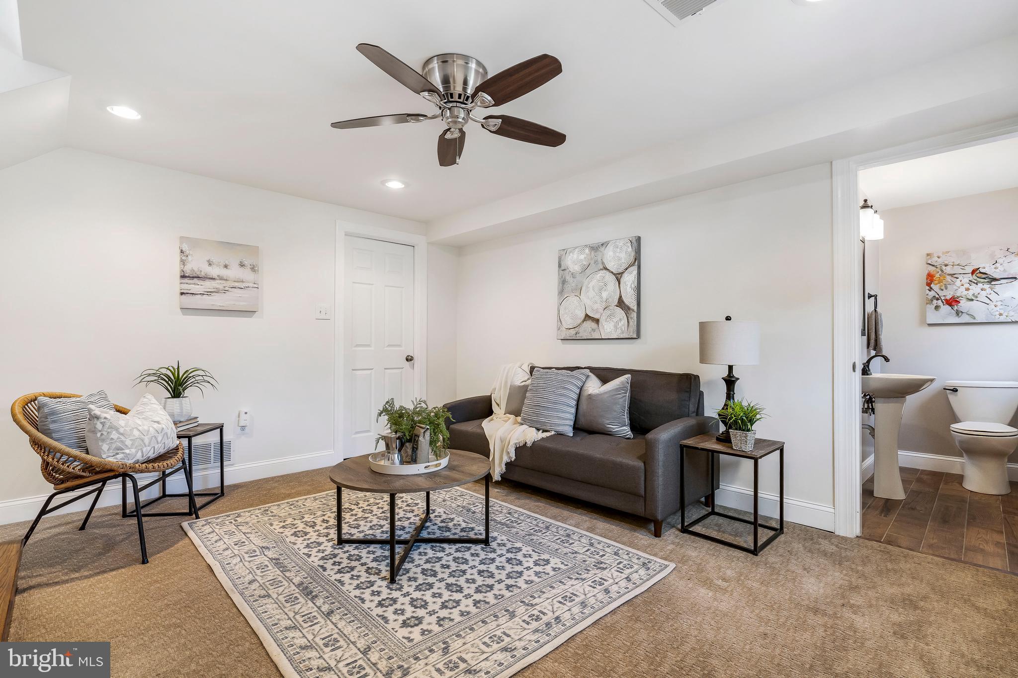 PINE VALLEY - Residential