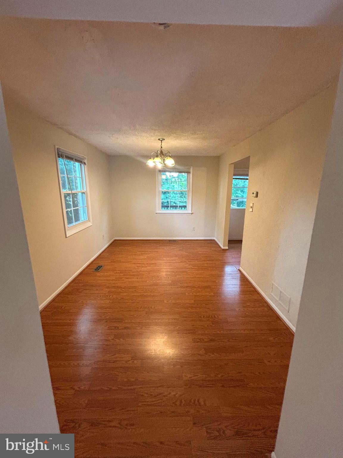 DOUBLE ROCK TOWNHOUSES - Residential Lease