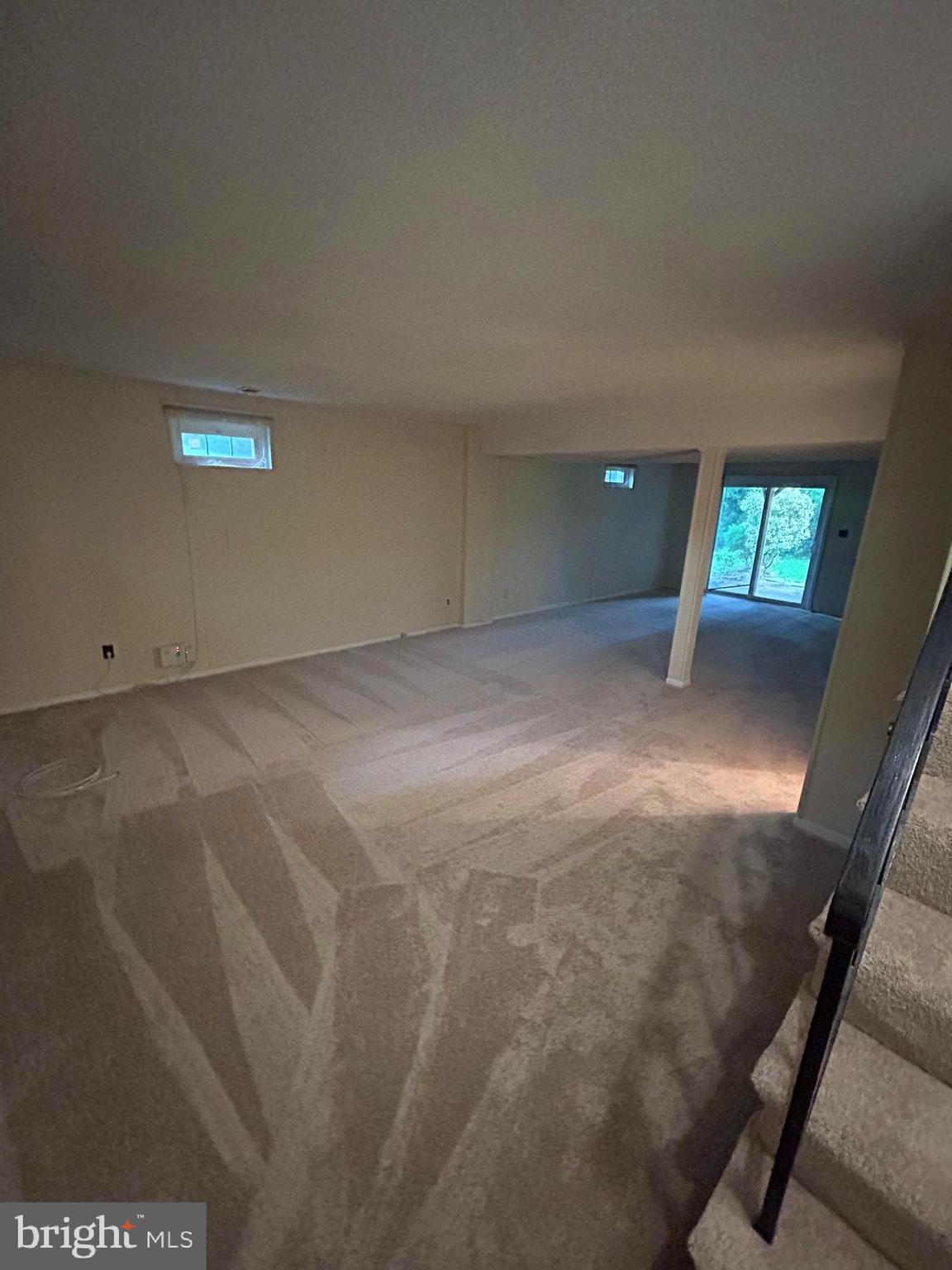 DOUBLE ROCK TOWNHOUSES - Residential Lease