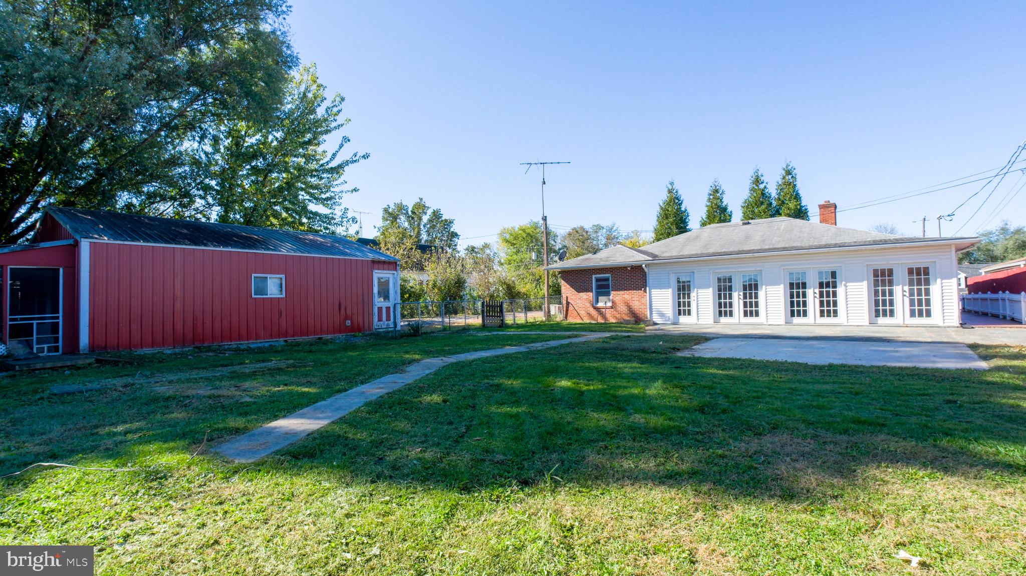 372 EUCLID AVENUE