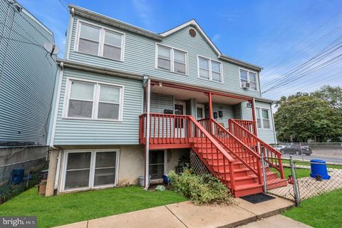 Homes For Rent - 106 N 34th Street #B<br/> CAMDEN, NJ 08105