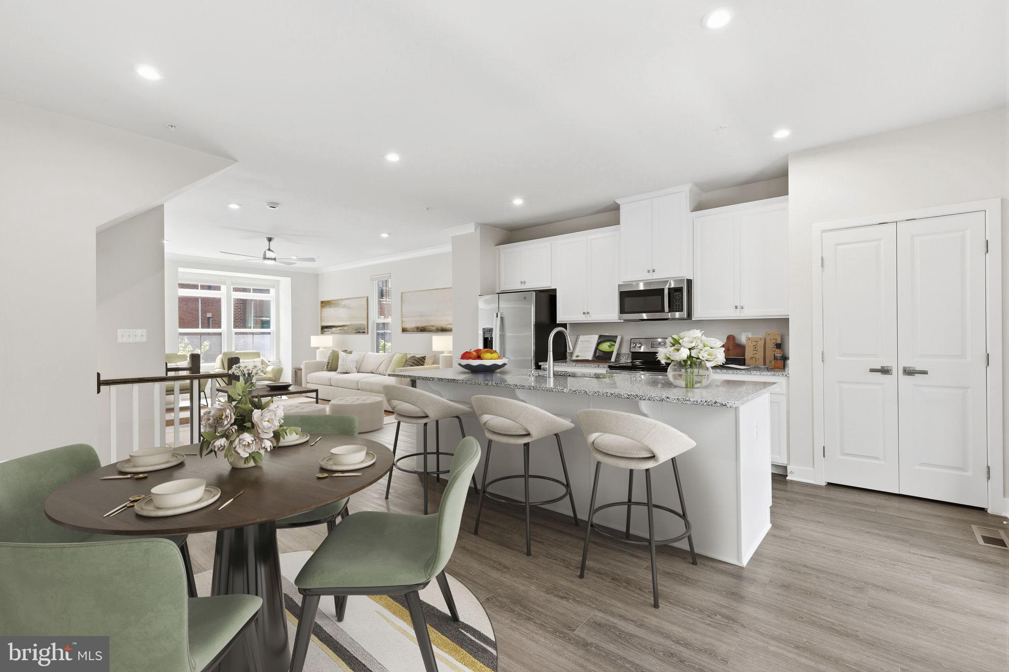 LOCUST POINT - Residential