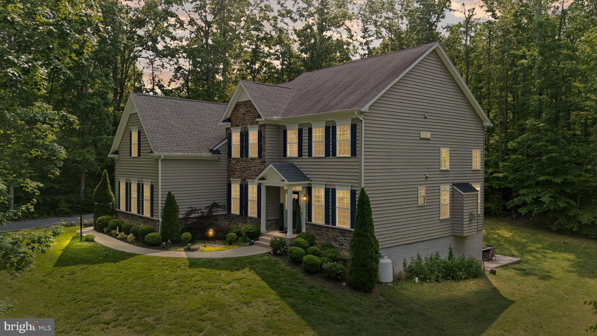 125 TIMBERIDGE DRIVE