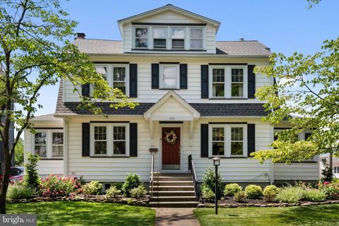 400 VIRGINIA AVENUE COLLINGSWOOD NJ 08108