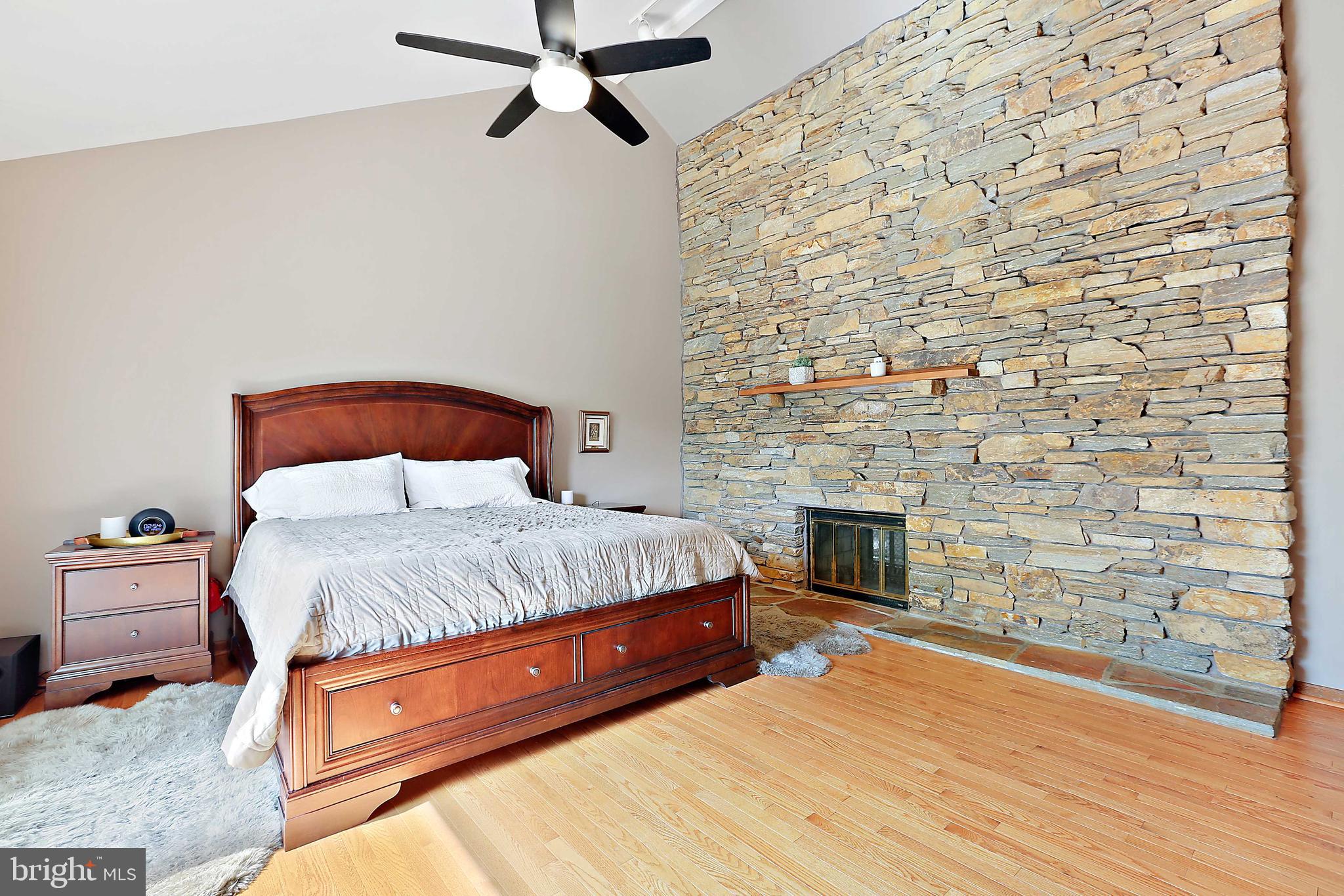 OVERLOOK - Residential