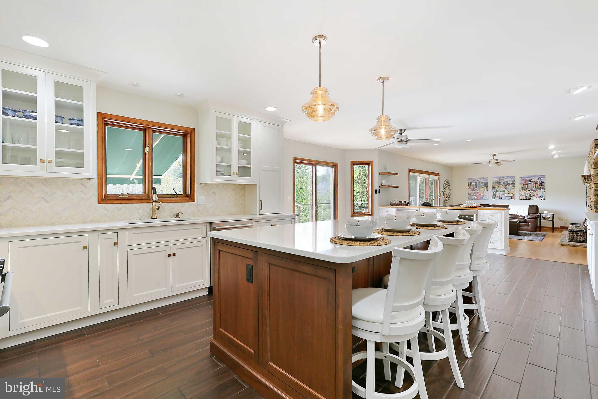 OVERLOOK - Residential