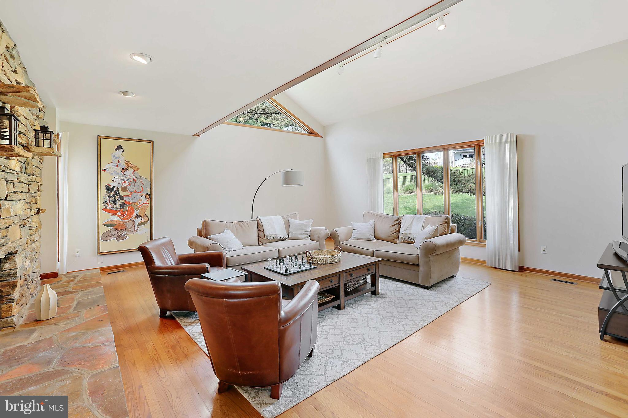 OVERLOOK - Residential