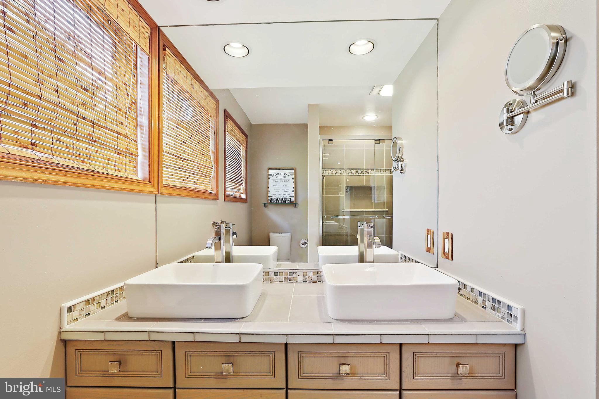 OVERLOOK - Residential