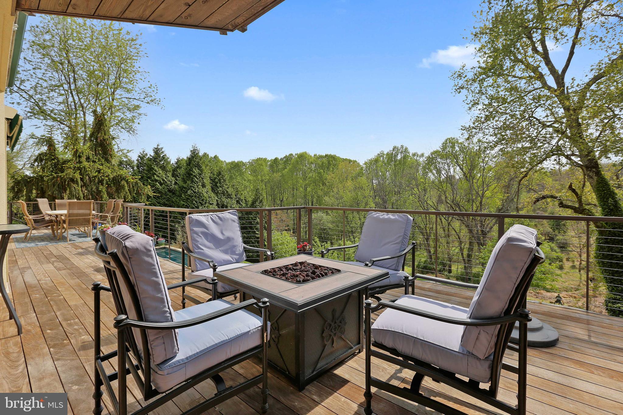 OVERLOOK - Residential