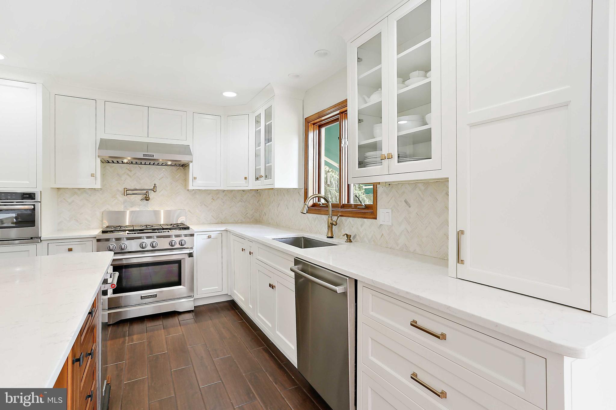 OVERLOOK - Residential