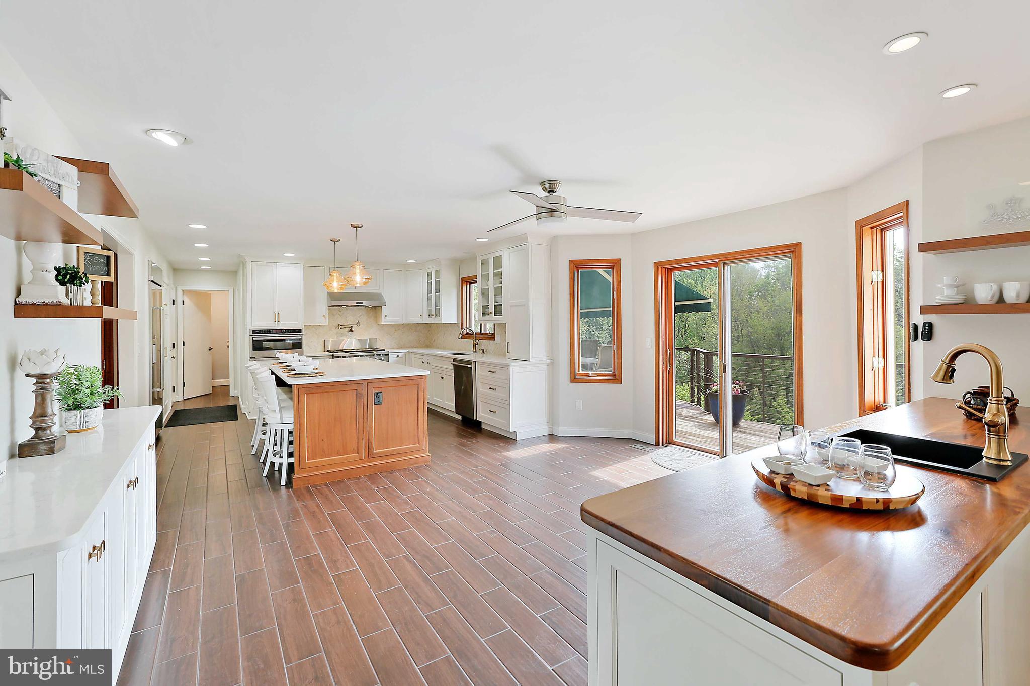 OVERLOOK - Residential