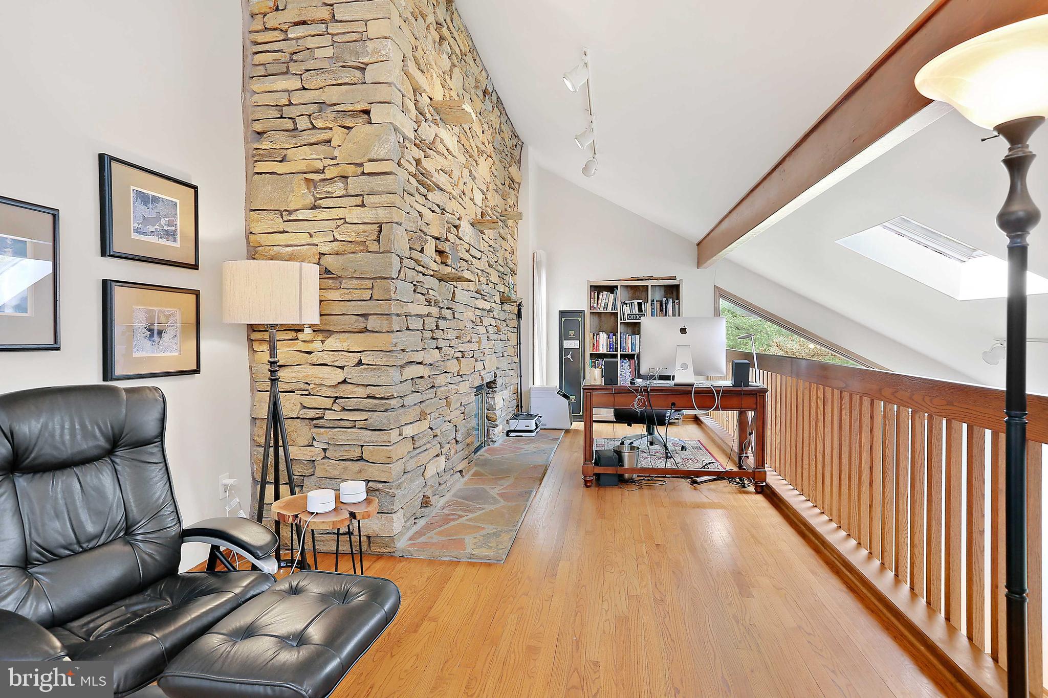 OVERLOOK - Residential