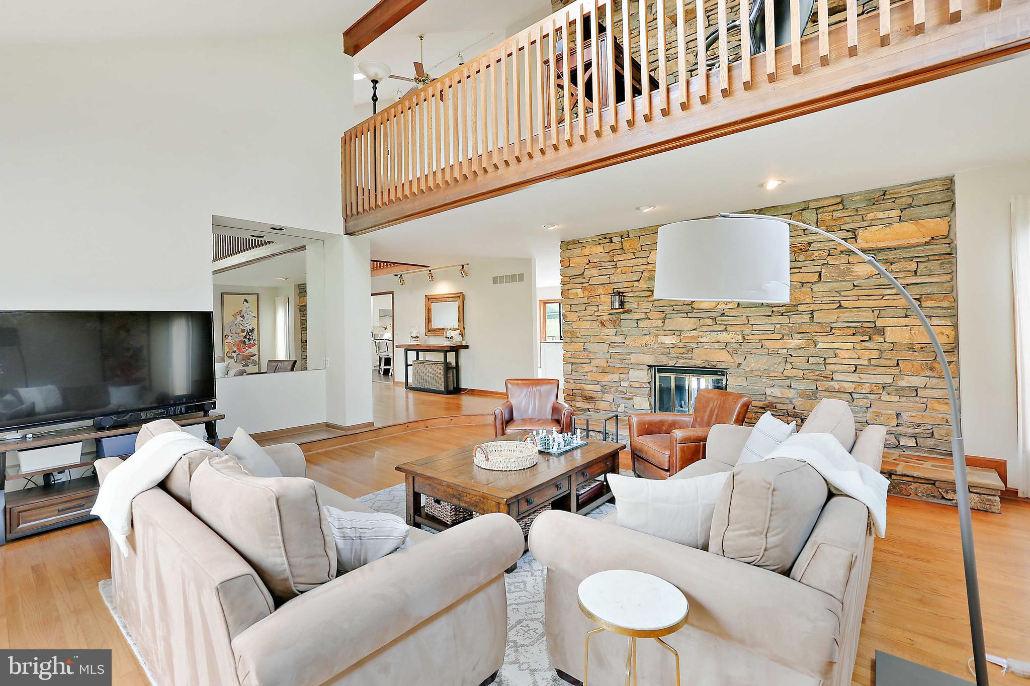 OVERLOOK - Residential