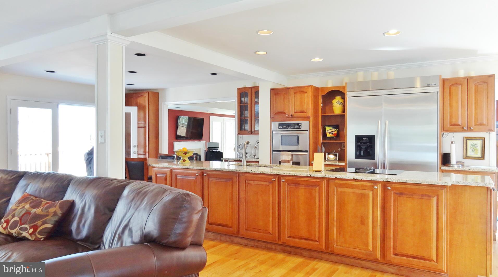 WASHINGTONIAN WOODS - Residential