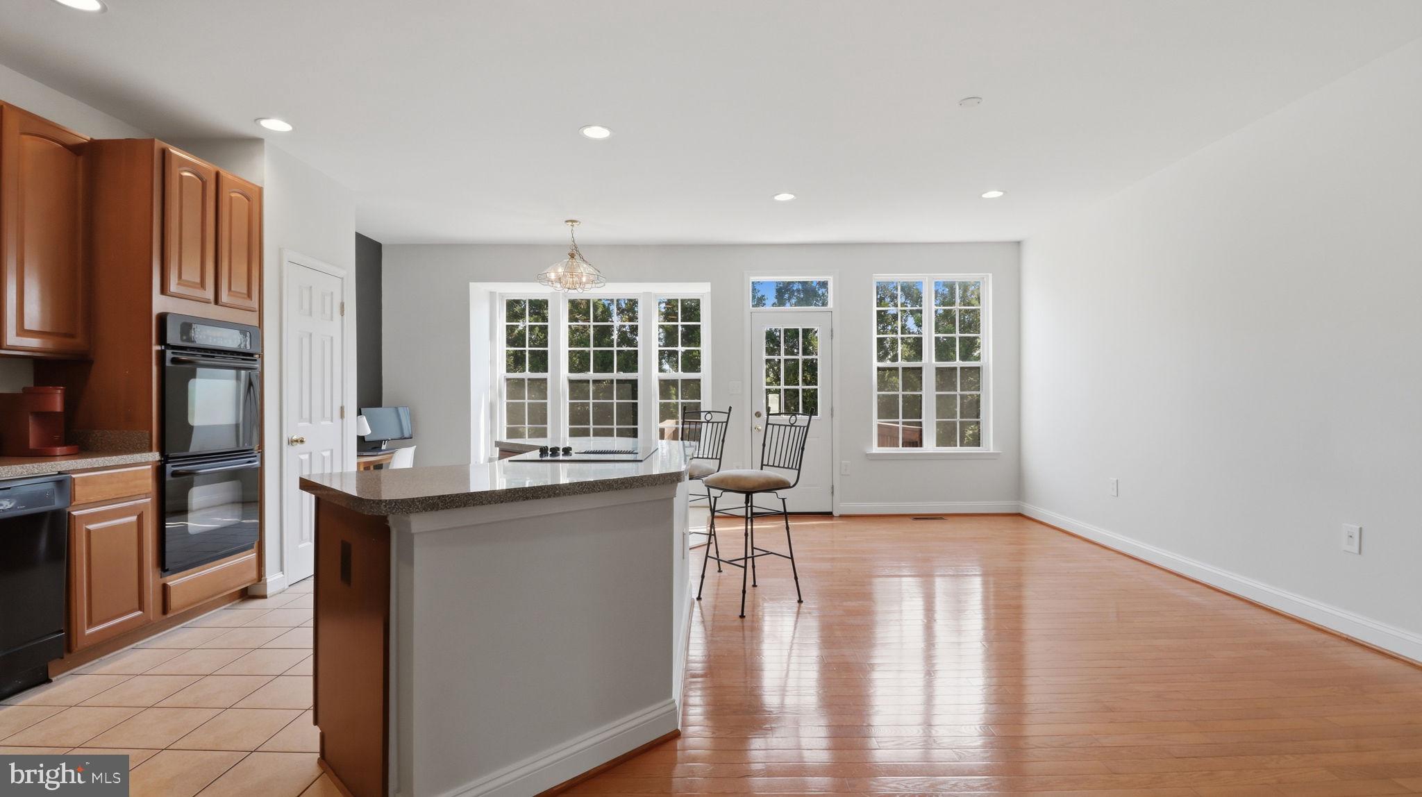 406 LEEDS RIDGE COURT