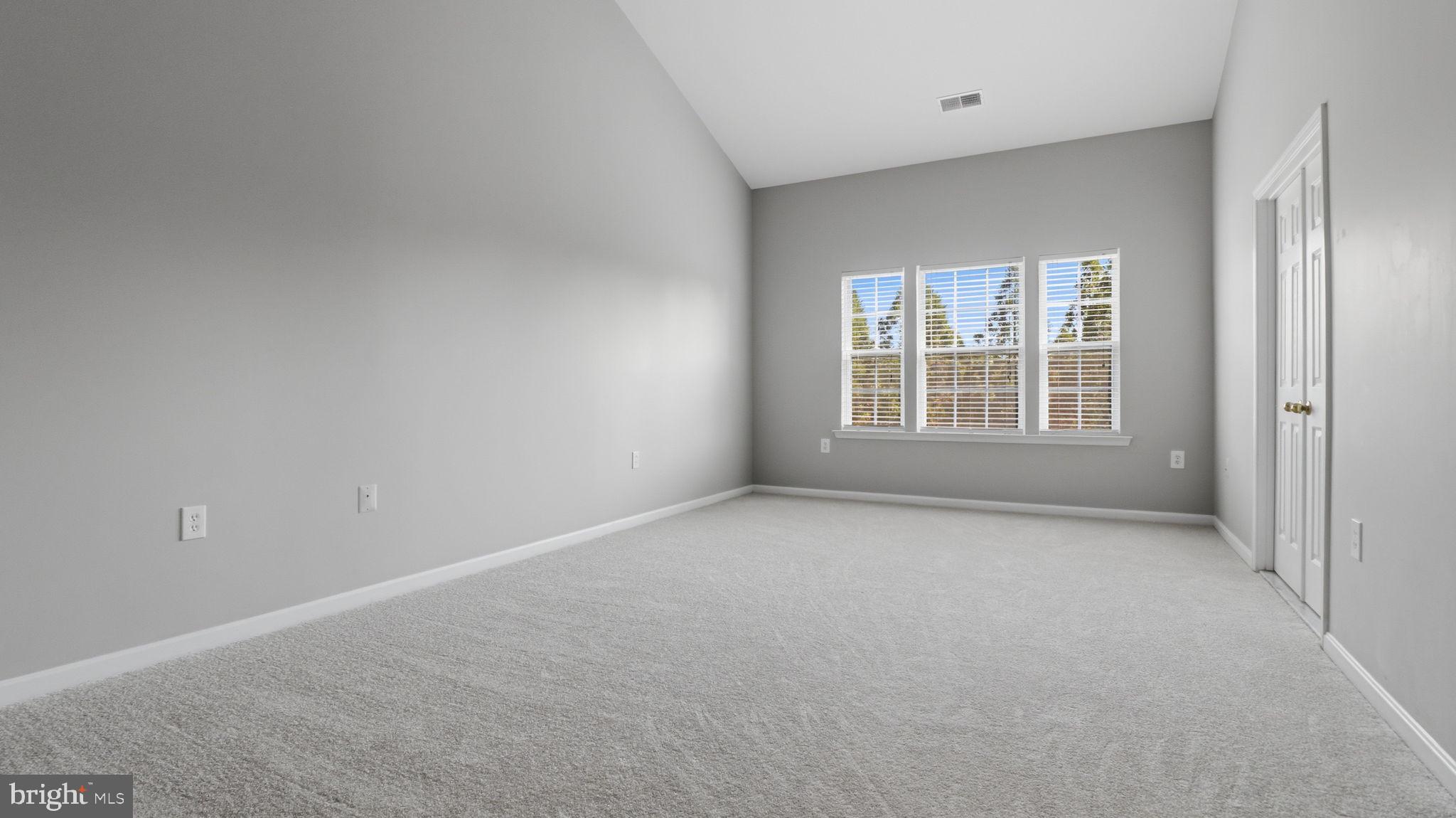 TOWNES OF BRANBURY GLEN - Residential
