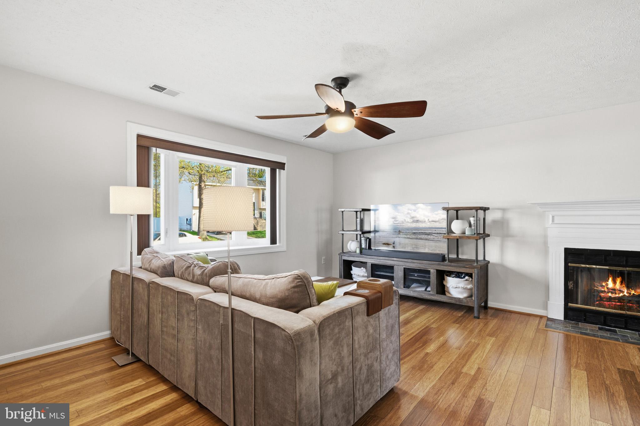 ROLLING MEADOWS - Residential