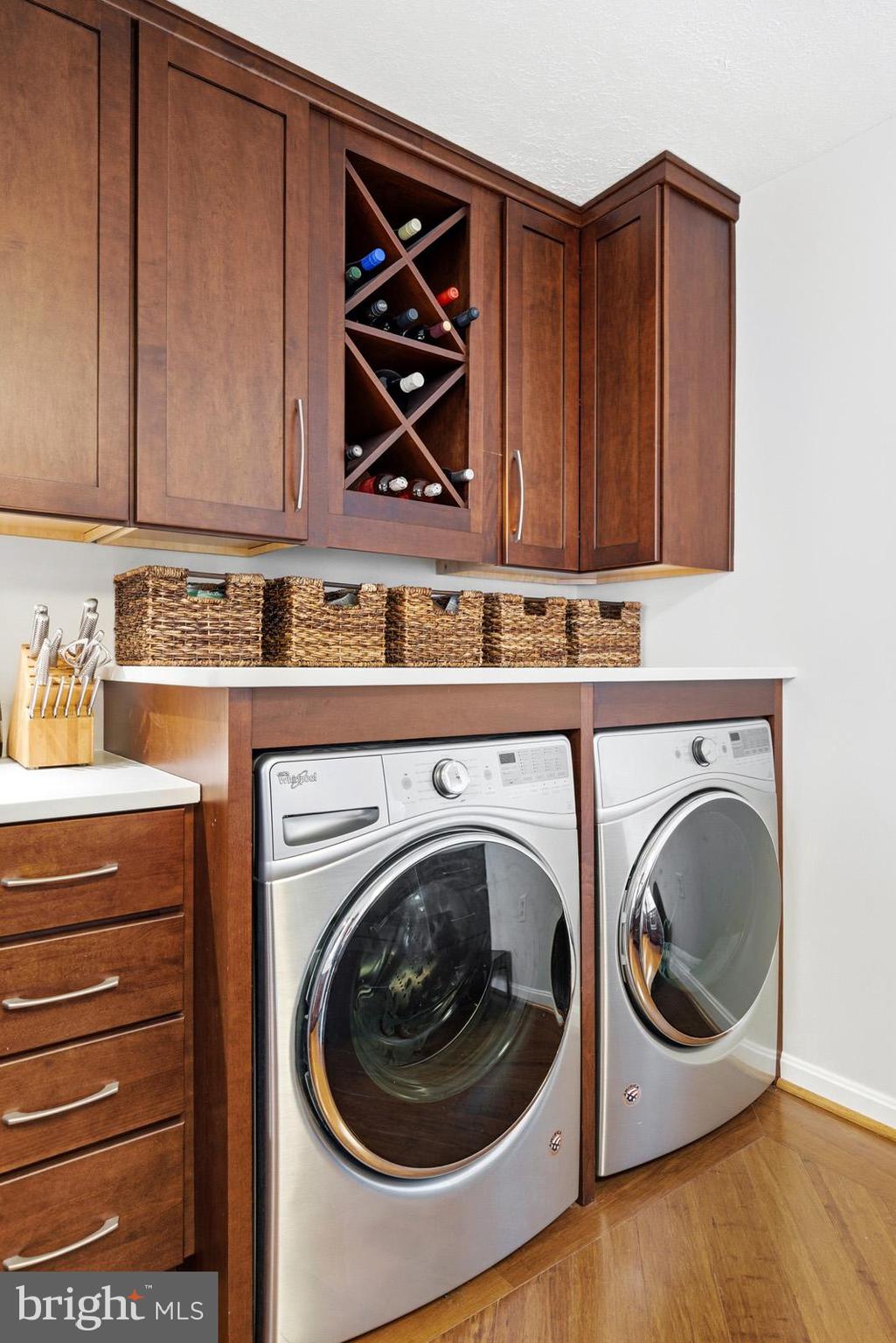 ROLLING MEADOWS - Residential