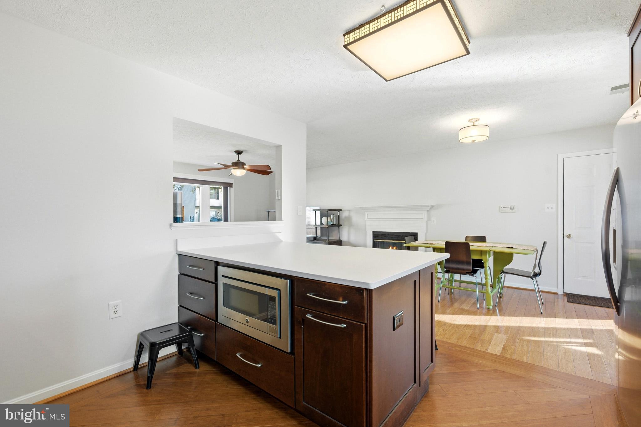 ROLLING MEADOWS - Residential